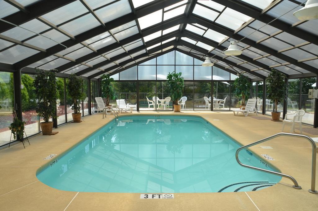 Smoky Mountain Inn & Suites Cherokee Ngoại thất bức ảnh